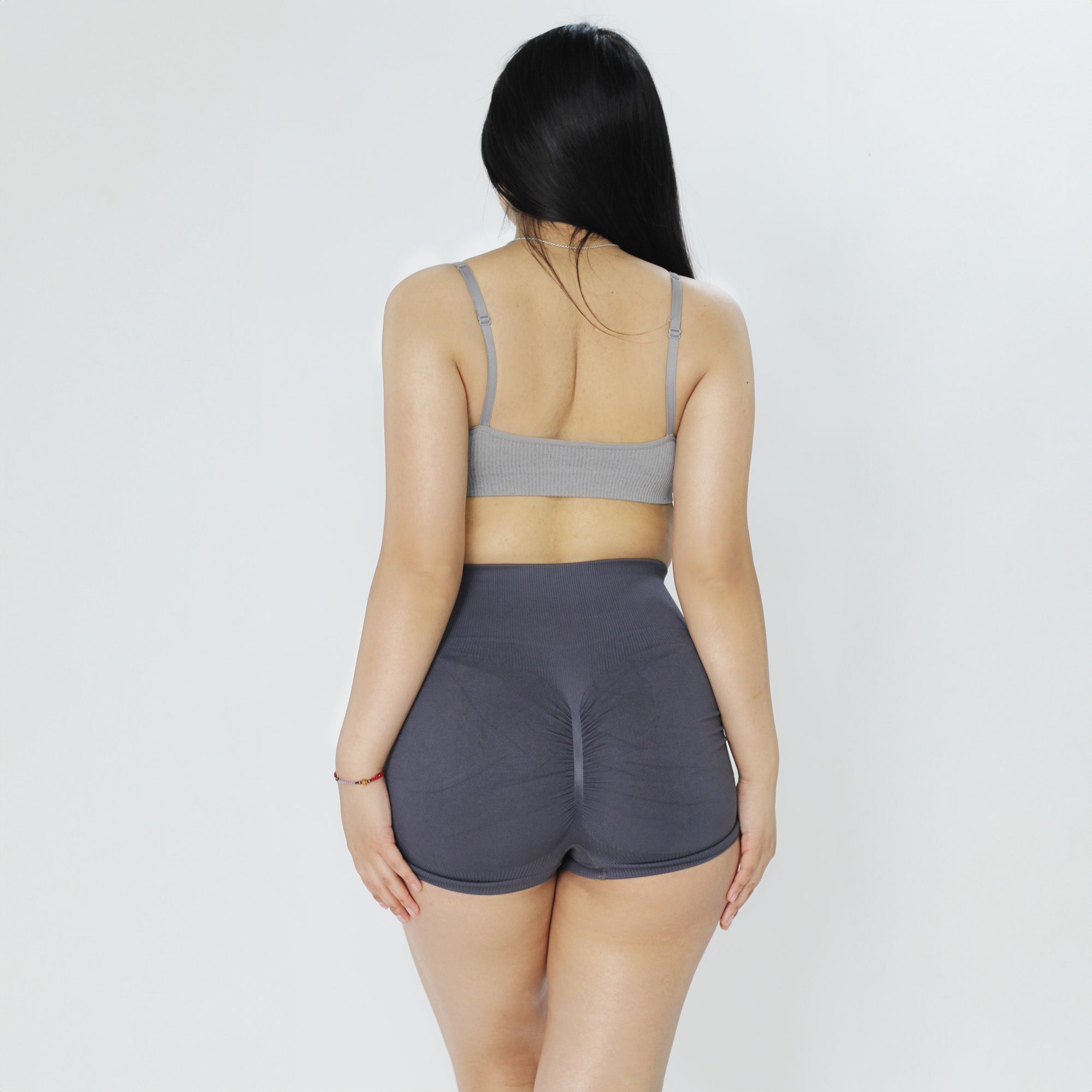 Short Deportivo push up con arruga lateral - Grey