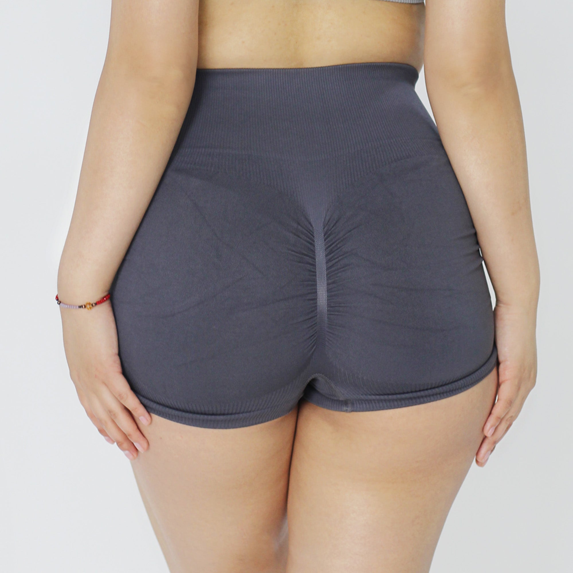 Short Deportivo push up con arruga lateral - Grey