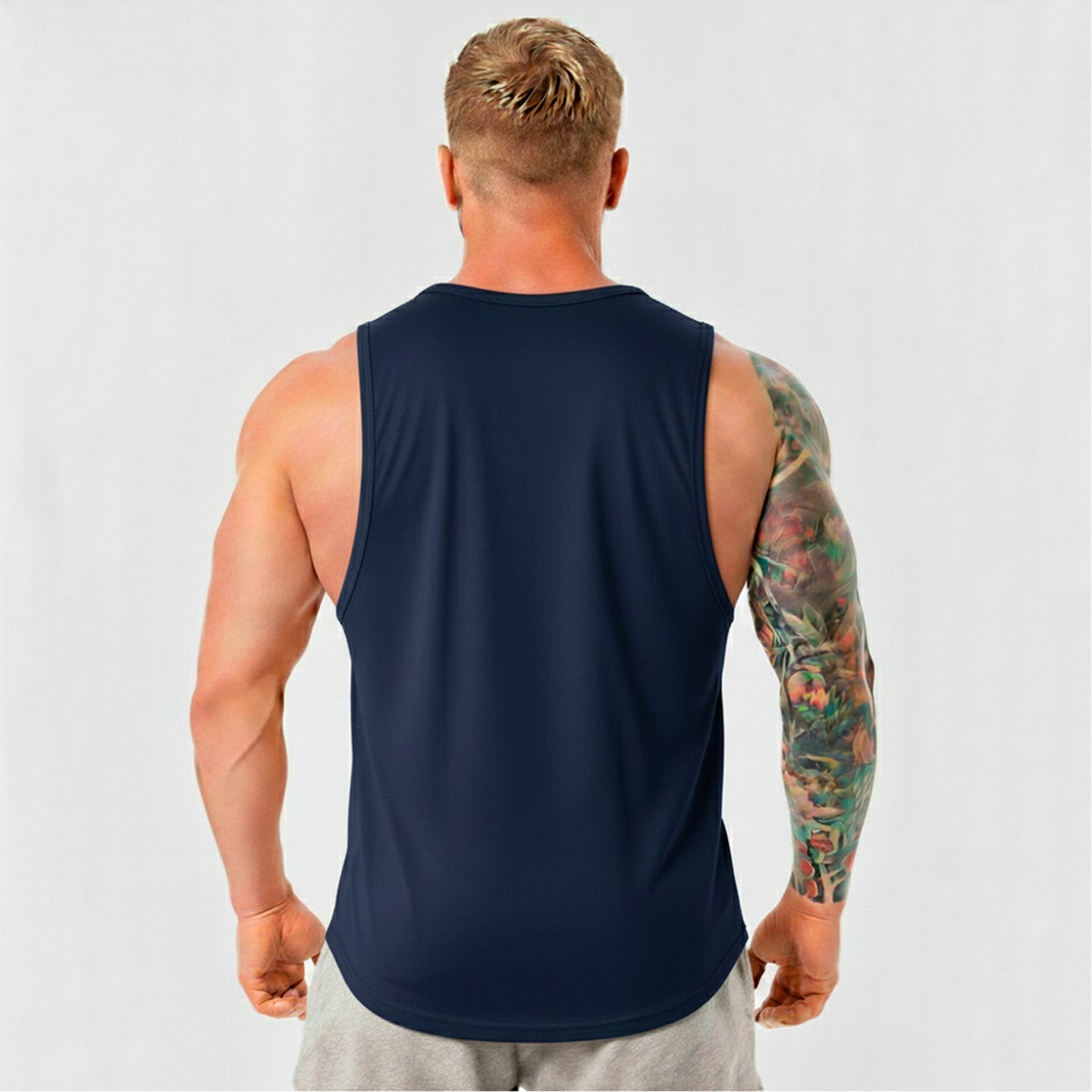 Polera musculosa cuello redondo faith azul marino