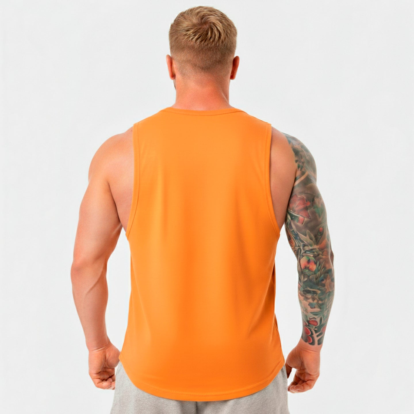 Polera musculosa cuello redondo faith naranja