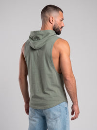 Polera Musculosa Capucha Lisa - khaki green