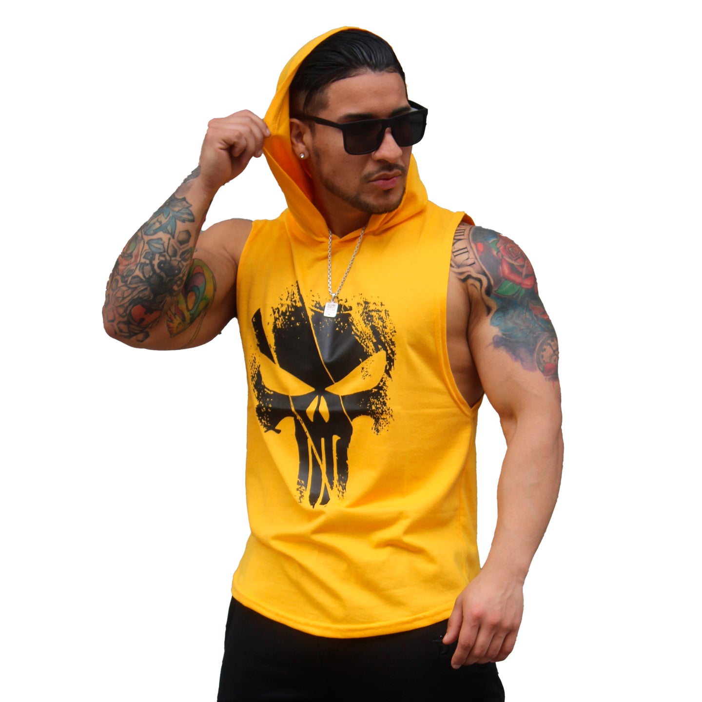 Polera Musculosa Capucha The punisher amarillo