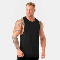 Polera musculosa lisa cuello redondo - negro