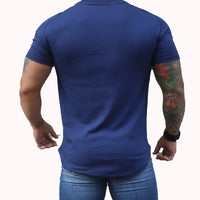 Polera slim fit aress x ademan azul francia