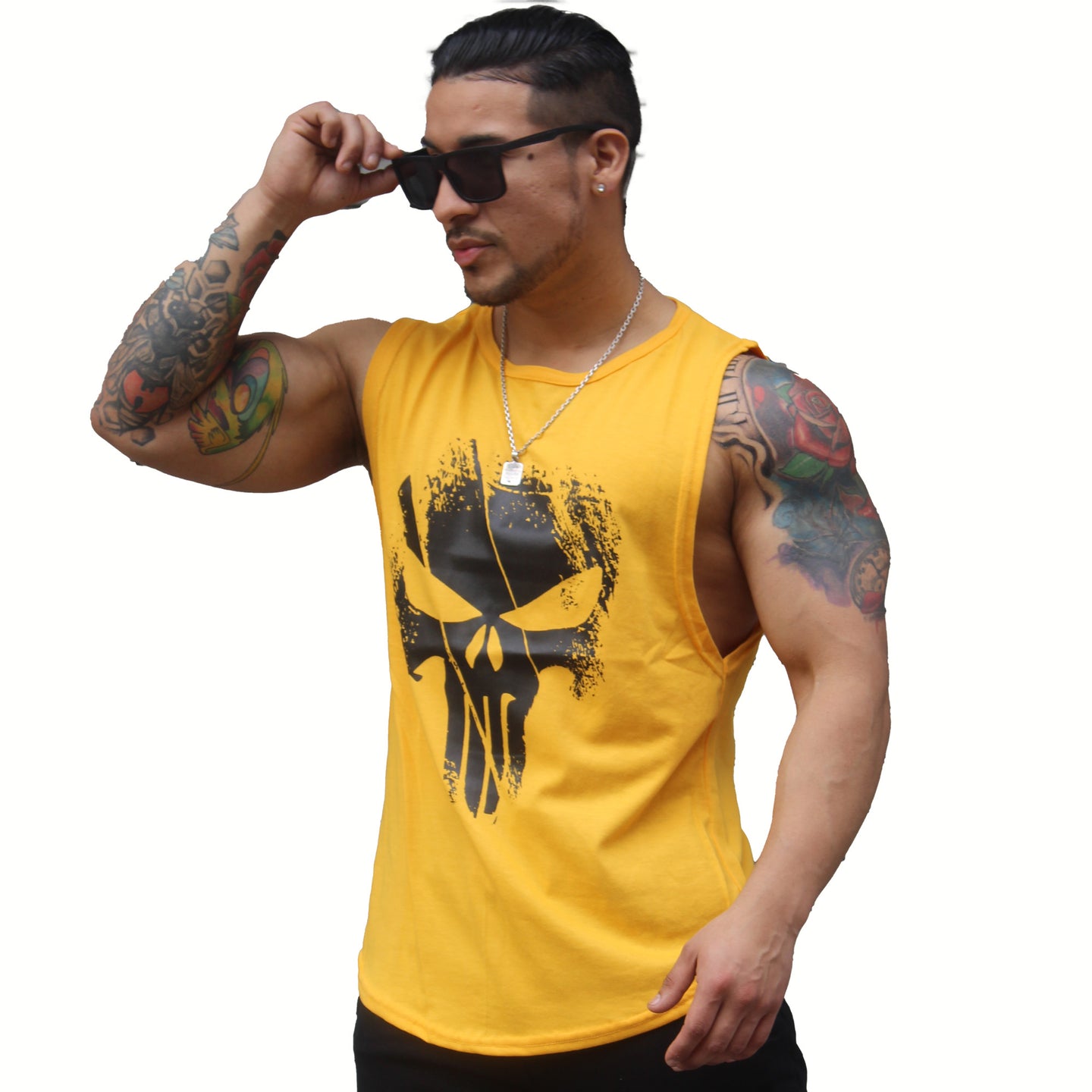 Polera musculosa cuello redondo the punisher amarillo