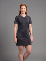 Vestido Polera Acid Wash Cuello V Manga Corta para Mujer | negro