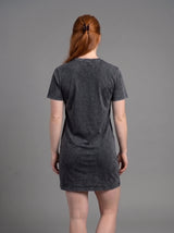 Vestido Polera Acid Wash Cuello V Manga Corta para Mujer | negro