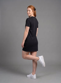 Vestido Polera Básico cuello V de Manga Corta para Mujer / Negro